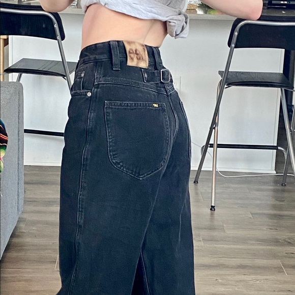 SOLD - Picture 2 of 4